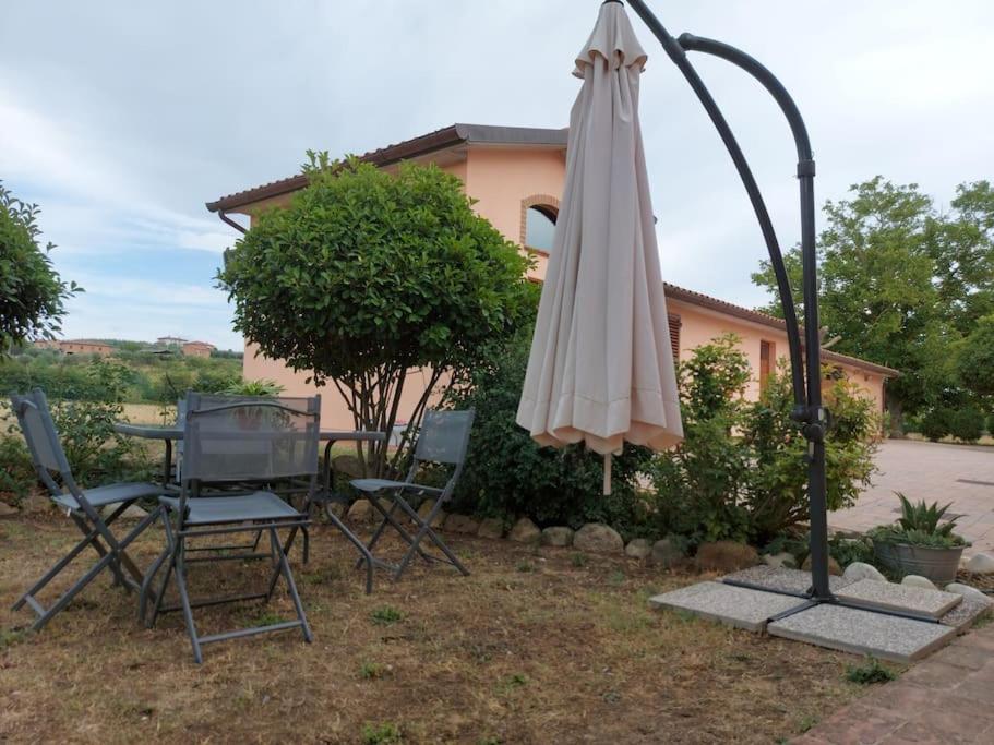 Montepulciano - La Casetta Del Pian Delle Noci Acquaviva Kültér fotó
